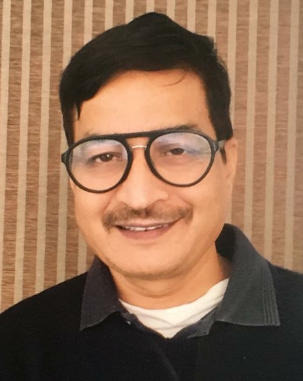 Dr. Ashok Khandelwal